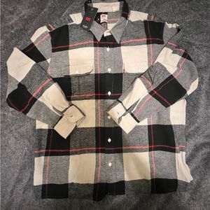 Levi’s trucker flannel